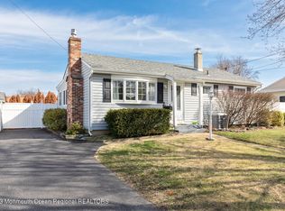277 Middle Rd, Hazlet, NJ 07730