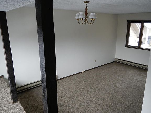 5th image of 3811 Stephens Ave APT 39