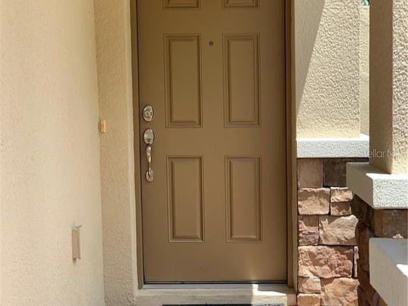 5th image of 901 Walkers Grove Ln