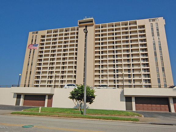 4th image of 1301 1st St S APT 503