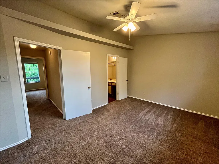 1841 River Crossing Cir #B — Photo 13