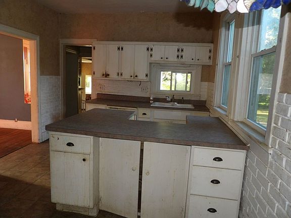 2nd image of 9754 W Lake Rd