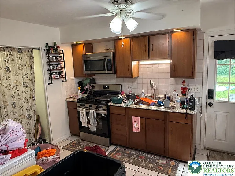 2955 Middletown Rd — Photo 10