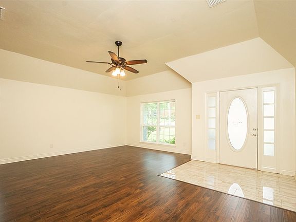 4th image of 3405 Rockbrook Dr