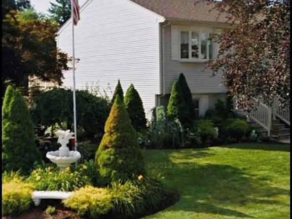 2nd image of 258 Locust Glen Dr