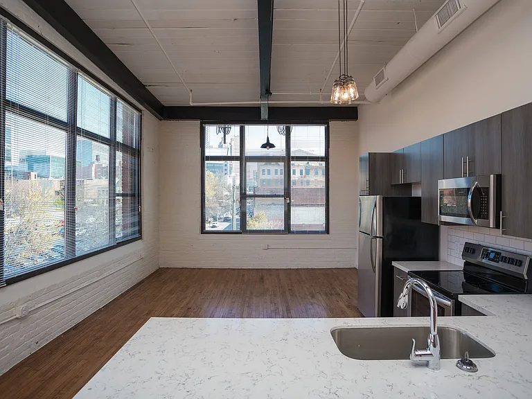 MC Kiser Lofts — Photo 5