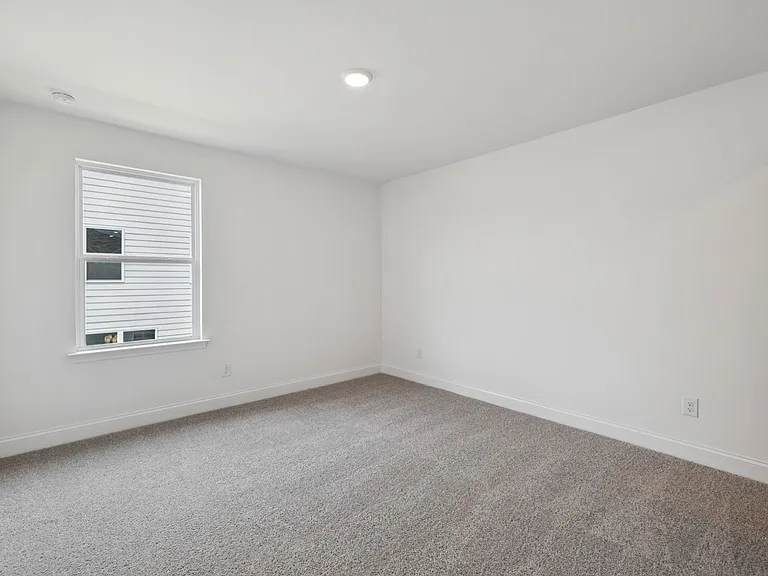 105 Cades Blf — Photo 13