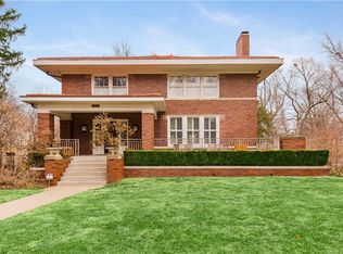 1000 W 57th Ter, Kansas City, MO 64113