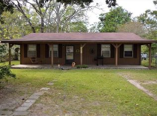 1030 8th St, Glenmora, LA 71433