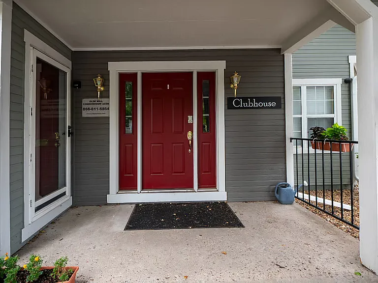 6756 S Ivy St #B1 — Photo 13