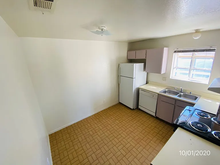 917 Bridgewater St #C — Photo 7