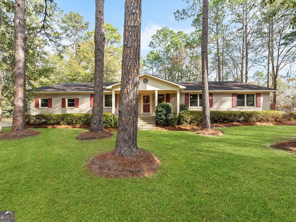 1st image of 111 Ashley Ln
