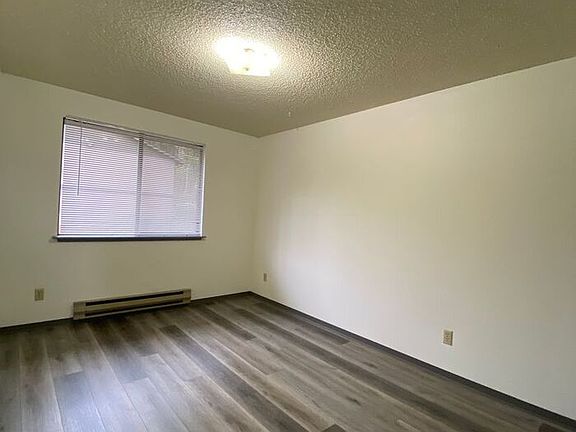 5th image of 5015 S Orchard St APT D
