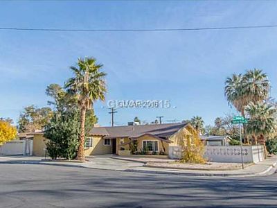 215 Rancho Vista Dr, Las Vegas, NV, 89106