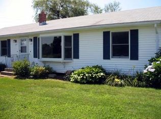 219 Windward Dr, Portsmouth, RI 02871