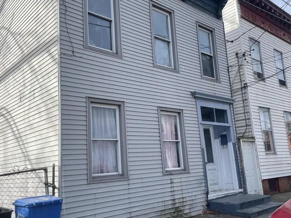 54 Plum St, Albany, NY 12202