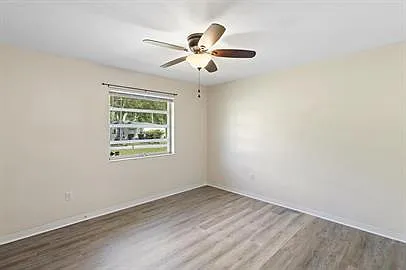 420 N Fairview Ave — Photo 7