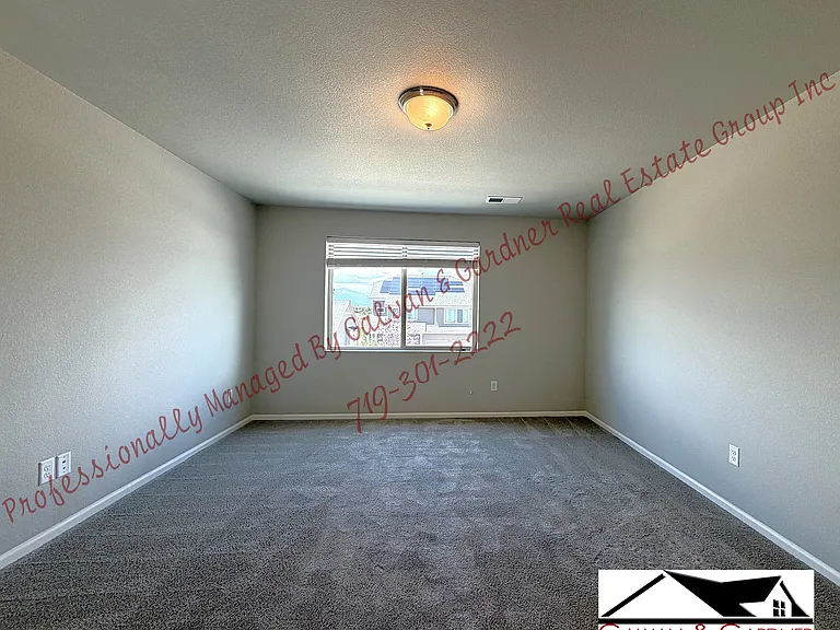 8650 Tranquil Knoll Ln — Photo 30