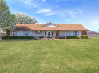 18480 S Elm Rd, Claremore, OK 74019