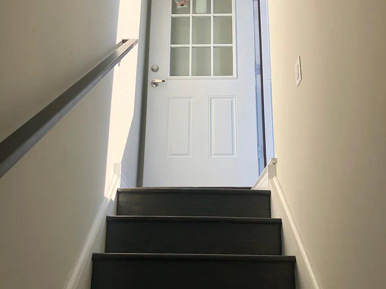 1229 N Franklin St #3 — Photo 22