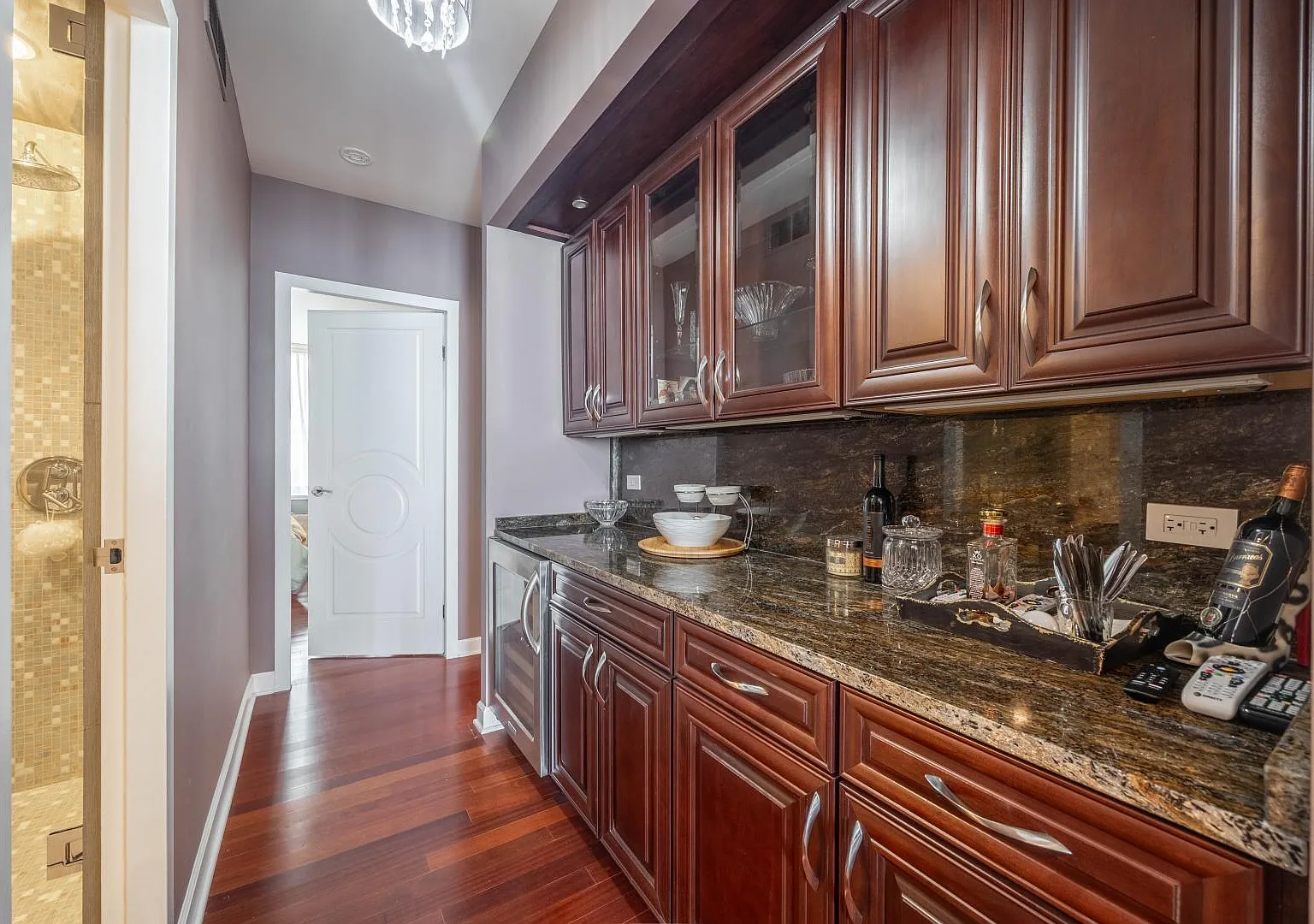2 bed, 1400 sqft, $4,899 — Photo 3