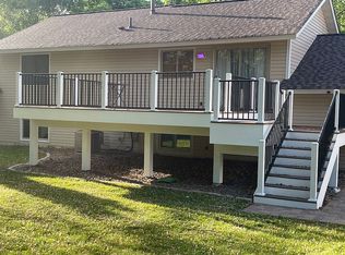 7331 Berkshire Way N, Maple Grove, MN 55311