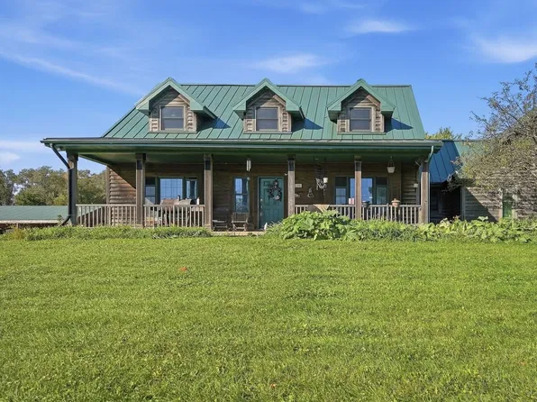 11119 White Oaks Rd, Harvard, IL 60033