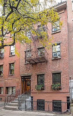 1st image of 134 Sullivan St APT 1
