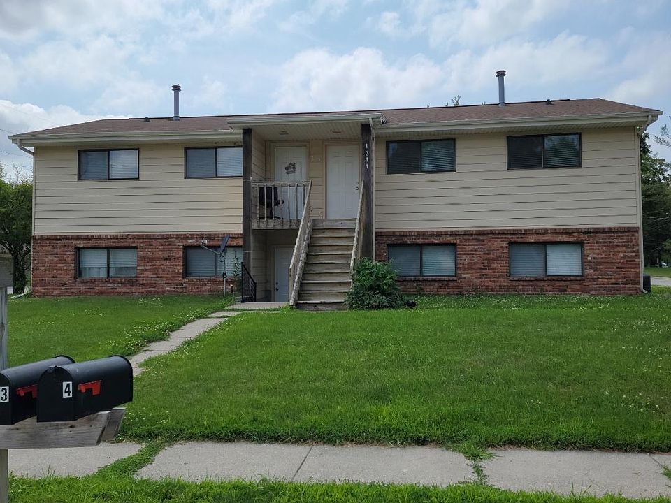 1st image of 1311 N Dakota Ave