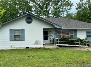 421 W 1st St, Ada, OK 74820