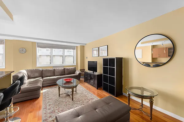 Sold by Compass | media 5