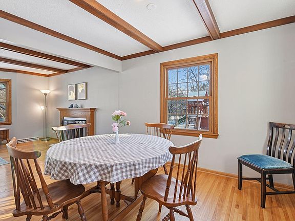 5th image of 2908 Cedar Knoll Ct