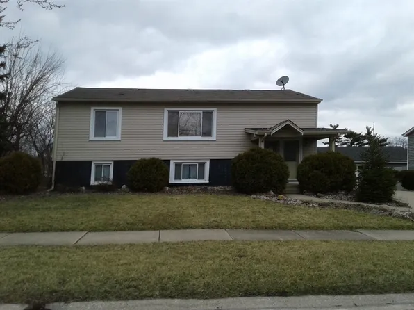 9100 147th St, Orland Park, IL 60462