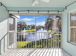 165 Wading Bird Cir #M-202, Naples, FL 34110