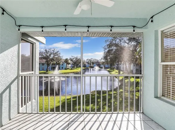 165 Wading Bird CIR #M202, NAPLES, FL 34110