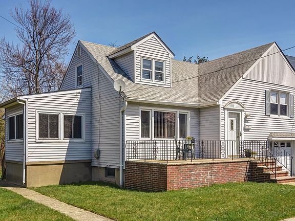 2nd image of 190-194 Baldwin Pl