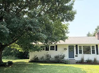 66 Davis Pkwy, South Burlington, VT 05403