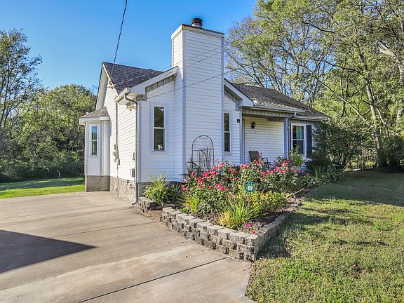 4th image of 2697 Park Dale Dr