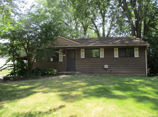 6936 Frostview Ln, Hazelwood, MO