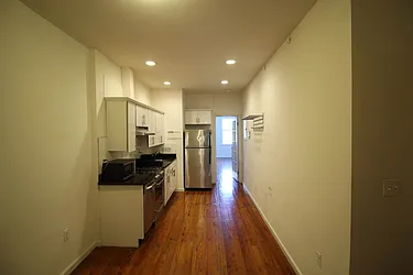 Rented by Capri Jet Realty Corp