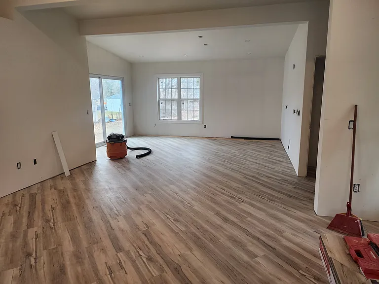 616 Hickory St — Photo 4