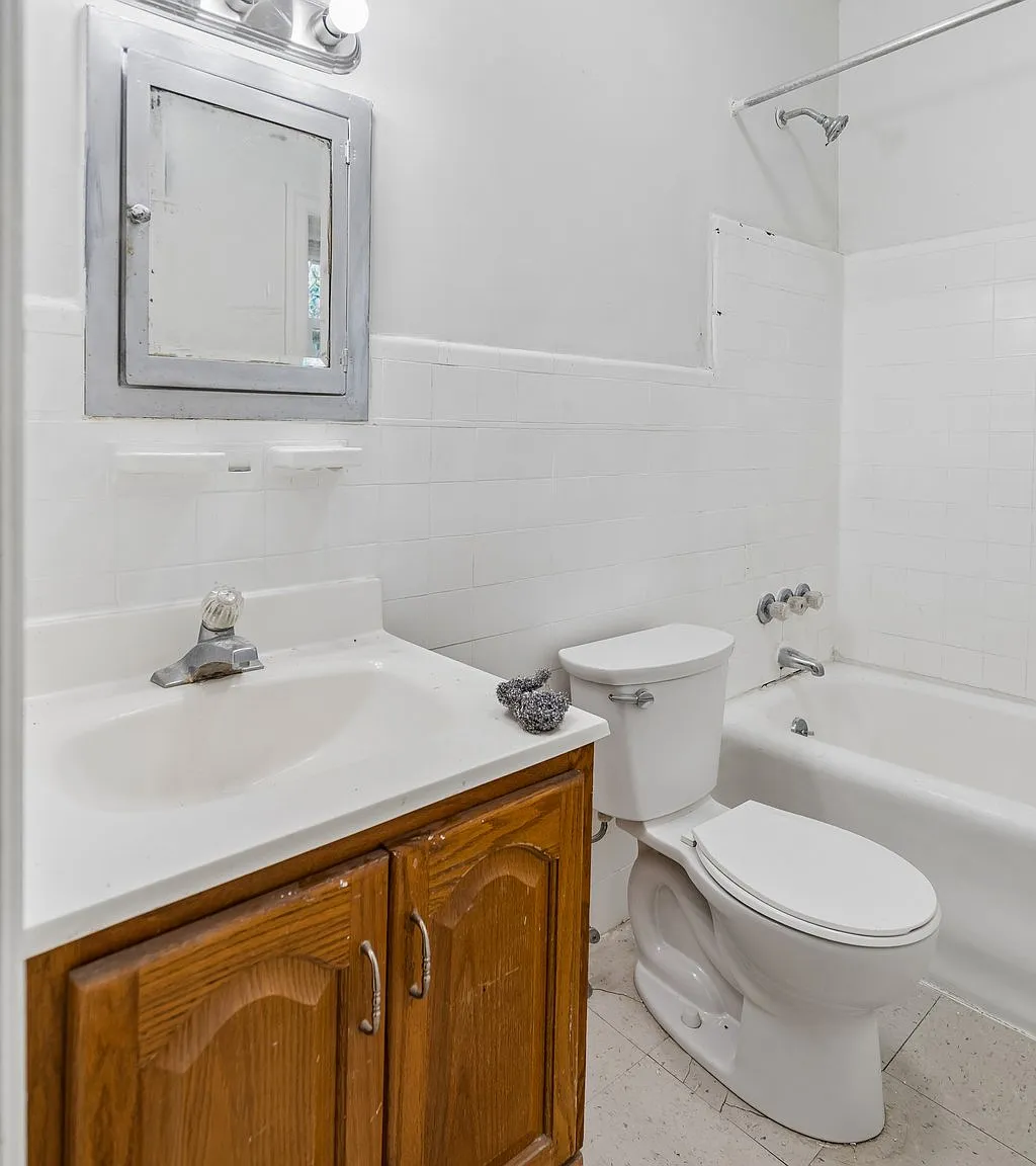 1 bed, 450 sqft, $1,190 — Photo 3