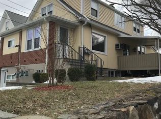 38 Thomas St, Pleasantville, NY 10570