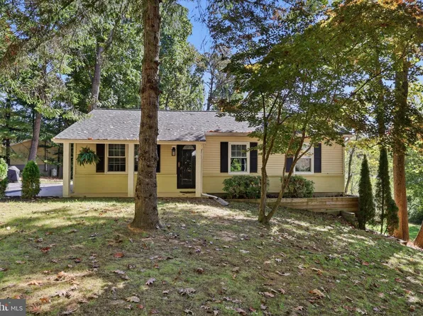 5514 Carol Ln, Stewartstown, PA 17363