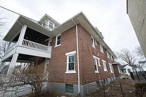 27 Margaret St #6 — Photo 18