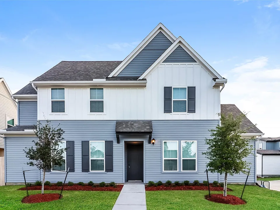 22703 Terazzo Dr
