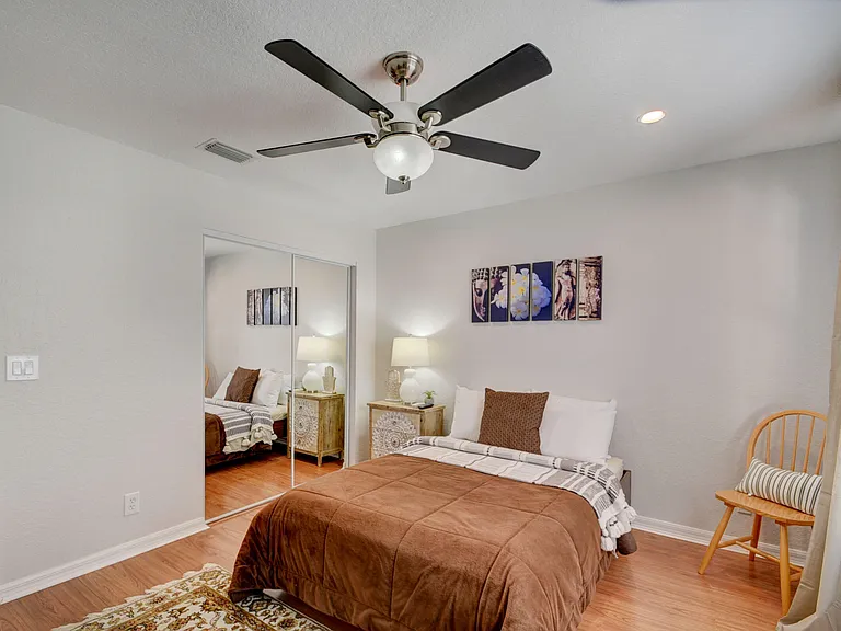 4006 Bahia Isle Cir — Photo 28