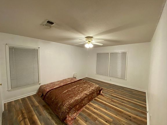 5th image of 1709 Wilshire Pl