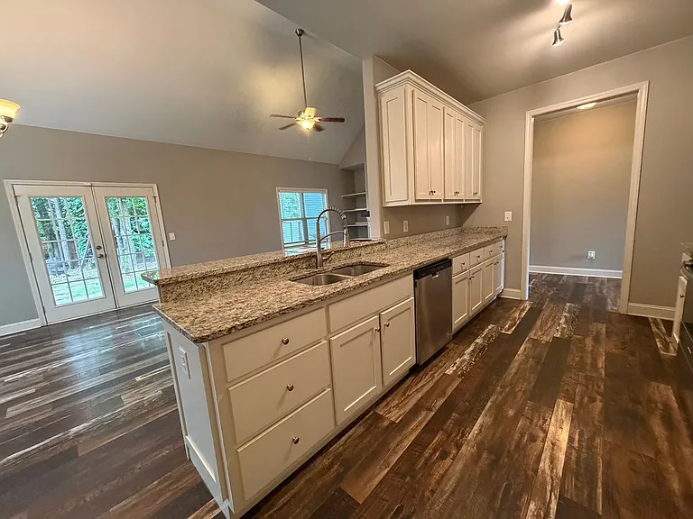 59 Round Rock Cir — Photo 7