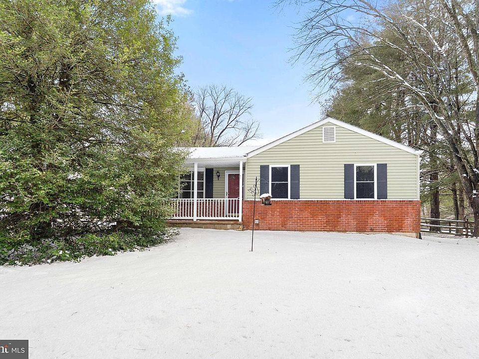 1st image of 900 New Bridge Rd